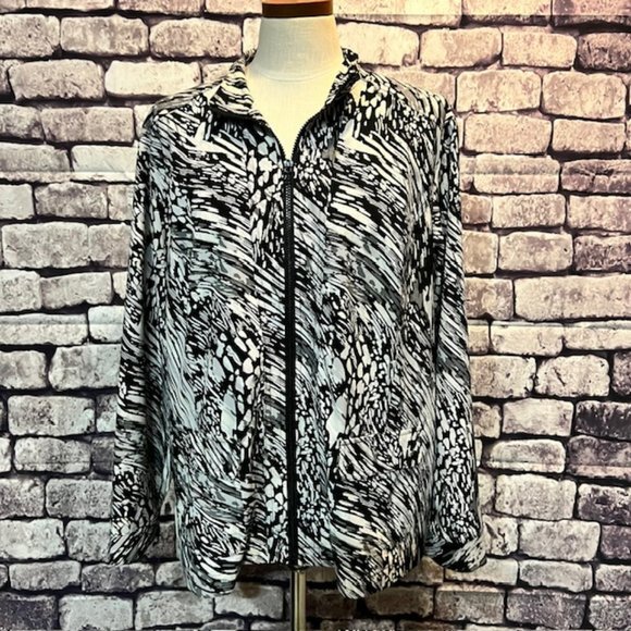 Chico's Jackets & Blazers - Chico's Zenergy Long Sleeve Zip Up Jacket Size XL